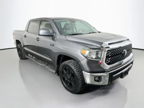 More photos of 2020 Toyota Tundra SR5 at Clement Supercenter, MO