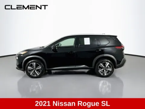 More photos of 2021 Nissan Rogue SL at Clement Supercenter, MO
