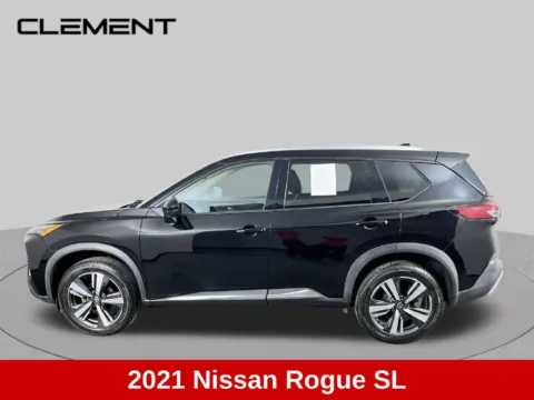 More photos of 2021 Nissan Rogue SL at Clement Supercenter, MO