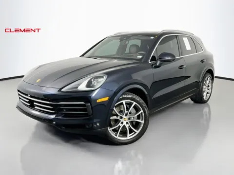 Black 2023 Porsche Cayenne S for sale in St. Charles, MO