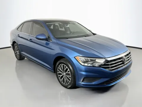 More photos of 2020 Volkswagen Jetta 1.4T SE at Clement Supercenter, MO