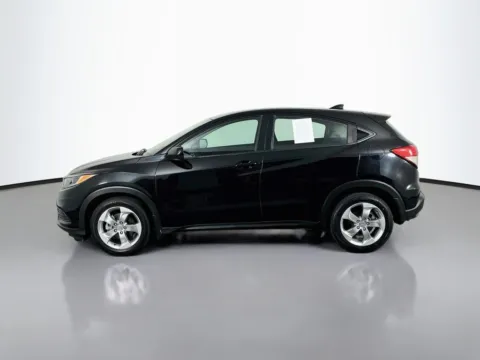More photos of 2022 Honda HR-V LX at Clement Supercenter, MO