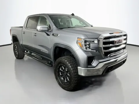 Another view of 2020 GMC Sierra 1500 SLE for sale in St. Charles, MO at Clement Supercenter