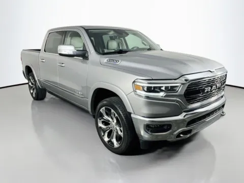 More photos of 2022 Ram 1500 Limited at Clement Supercenter, MO