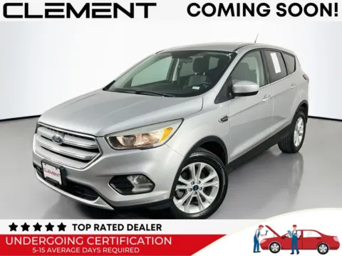Silver 2019 Ford Escape SE for sale in St. Charles, MO