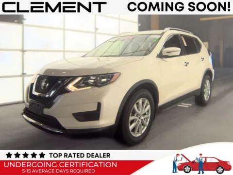 White 2019 Nissan Rogue SV for sale in St. Charles, MO
