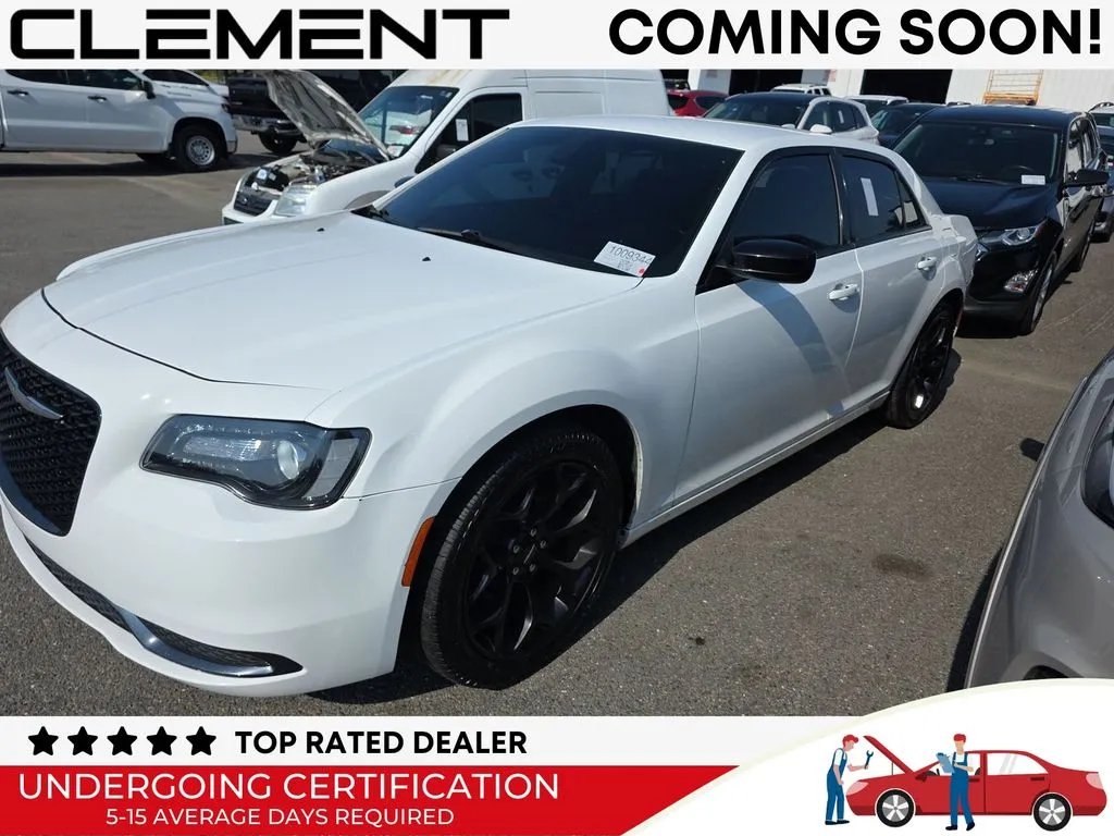 White 2019 Chrysler 300 Touring for sale in St. Charles, MO