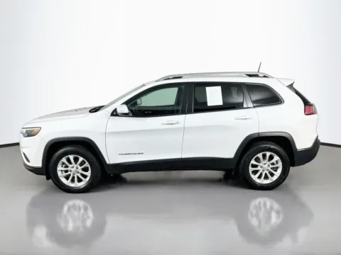 More photos of 2021 Jeep Cherokee Latitude at Clement Supercenter, MO
