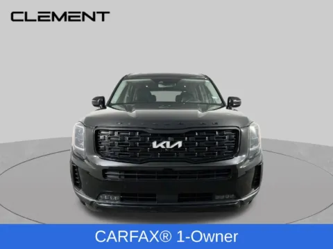Photos of 2022 Kia Telluride SX for sale in St. Charles, MO at Clement Supercenter