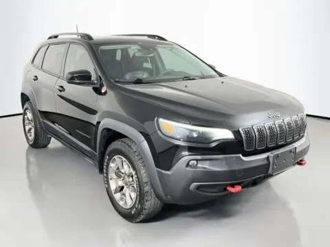 More photos of 2022 Jeep Cherokee Trailhawk at Clement Supercenter, MO