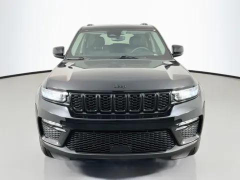 Photos of 2023 Jeep Grand Cherokee Limited for sale in St. Charles, MO at Clement Supercenter