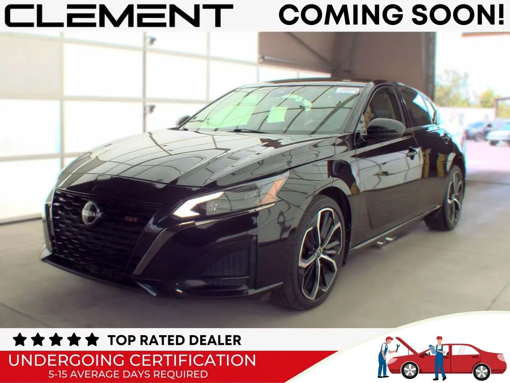 Black 2023 Nissan Altima 2.5 SR for sale in St. Charles, MO