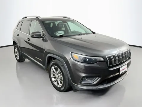 More photos of 2020 Jeep Cherokee Latitude Plus at Clement Supercenter, MO
