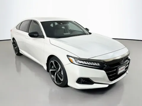 More photos of 2022 Honda Accord Sport at Clement Supercenter, MO