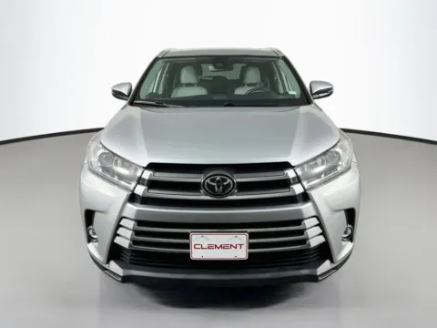 Photos of 2019 Toyota Highlander Limited for sale in St. Charles, MO at Clement Supercenter