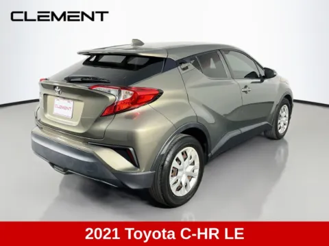 More photos of 2021 Toyota C-HR LE at Clement Supercenter, MO