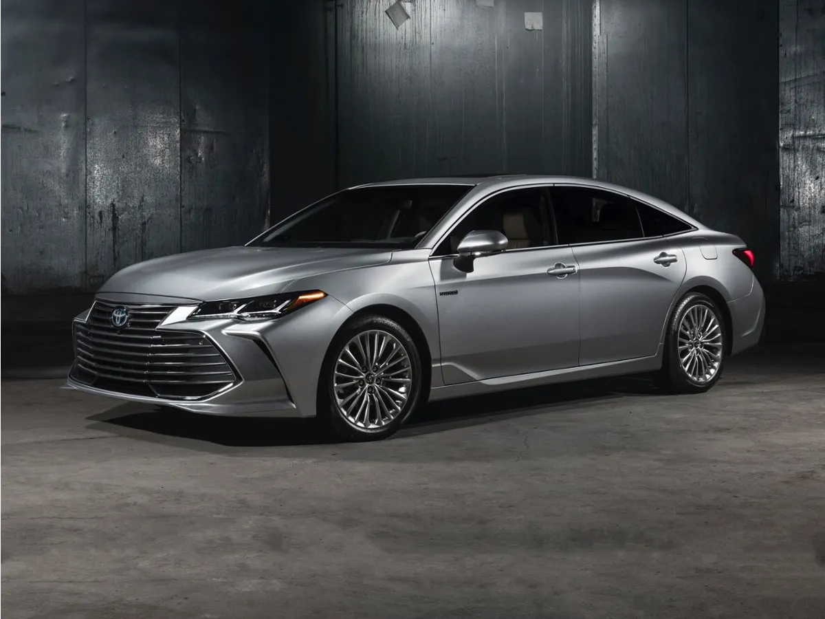 2022 Toyota Avalon Hybrid Limited for sale in St. Charles, MO