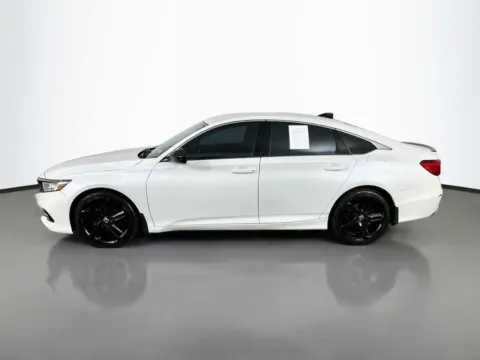 More photos of 2022 Honda Accord Sport at Clement Supercenter, MO