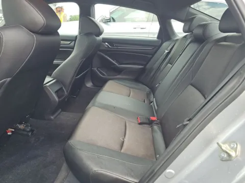 More photos of 2020 Honda Accord Sport at Clement Supercenter, MO