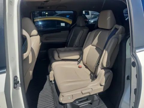 Another view of 2019 Honda Odyssey Touring for sale in St. Charles, MO at Clement Supercenter