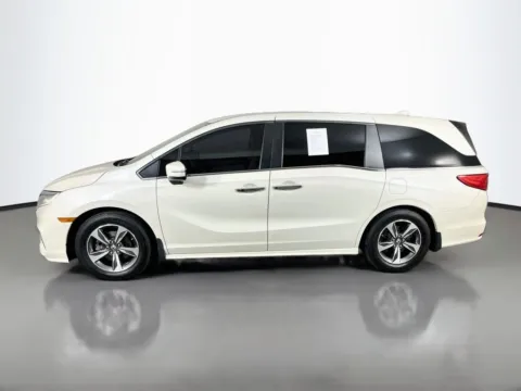 More photos of 2019 Honda Odyssey Touring at Clement Supercenter, MO