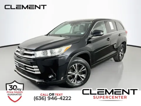 Black 2019 Toyota Highlander LE for sale in St. Charles, MO