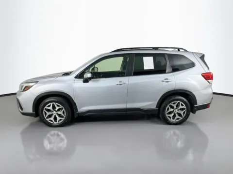 More photos of 2020 Subaru Forester Premium at Clement Supercenter, MO