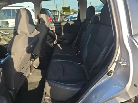 More photos of 2020 Subaru Forester Premium at Clement Supercenter, MO