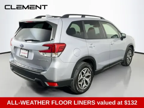 More photos of 2020 Subaru Forester Premium at Clement Supercenter, MO