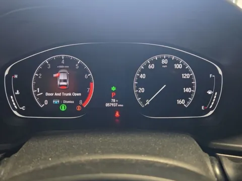 More photos of 2018 Honda Accord LX at Clement Supercenter, MO
