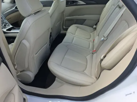 More photos of 2020 Lincoln MKZ Reserve at Clement Supercenter, MO