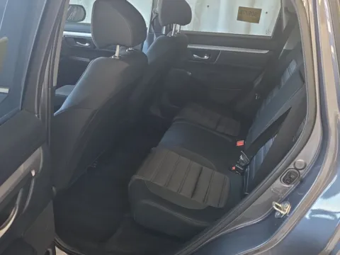 More photos of 2018 Honda CR-V LX at Clement Supercenter, MO