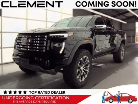 Black 2023 GMC Canyon Denali for sale in St. Charles, MO