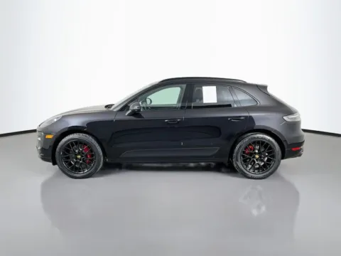 More photos of 2021 Porsche Macan GTS at Clement Supercenter, MO