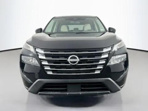 Another view of 2025 Nissan Rogue SV for sale in St. Charles, MO at Clement Supercenter