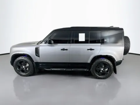 More photos of 2024 Land Rover Defender 110 X-Dynamic SE at Clement Supercenter, MO