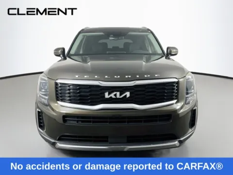Photos of 2022 Kia Telluride EX for sale in St. Charles, MO at Clement Supercenter