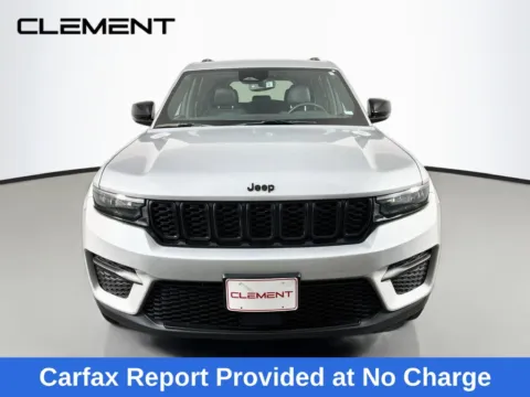 Photos of 2022 Jeep Grand Cherokee Altitude for sale in St. Charles, MO at Clement Supercenter