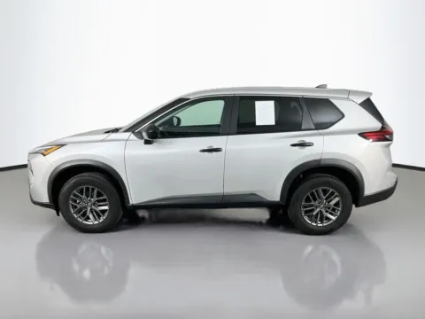 More photos of 2024 Nissan Rogue S at Clement Supercenter, MO