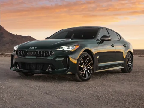 White 2022 Kia Stinger GT-Line for sale in St. Charles, MO