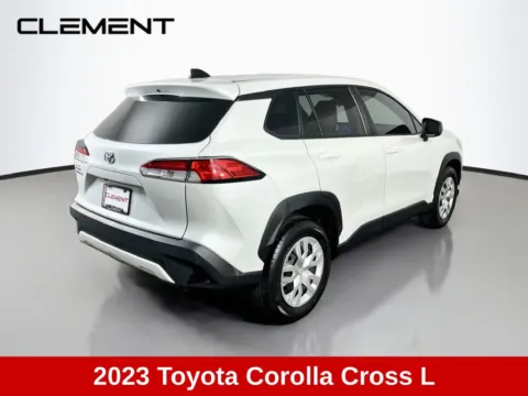 More photos of 2023 Toyota Corolla Cross L at Clement Supercenter, MO