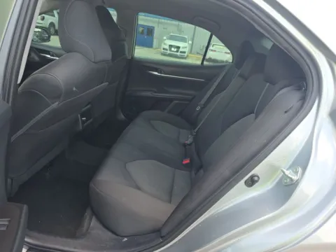 More photos of 2022 Toyota Camry LE at Clement Supercenter, MO