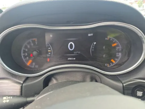 Photos of 2021 Jeep Grand Cherokee Limited for sale in St. Charles, MO at Clement Supercenter