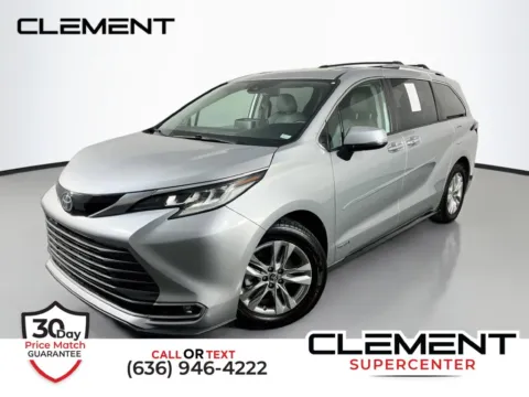 Silver 2021 Toyota Sienna Limited for sale in St. Charles, MO