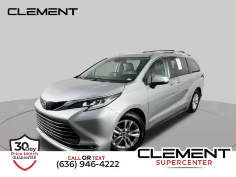 Silver 2021 Toyota Sienna Limited for sale in St. Charles, MO