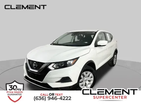 White 2020 Nissan Rogue Sport S for sale in St. Charles, MO