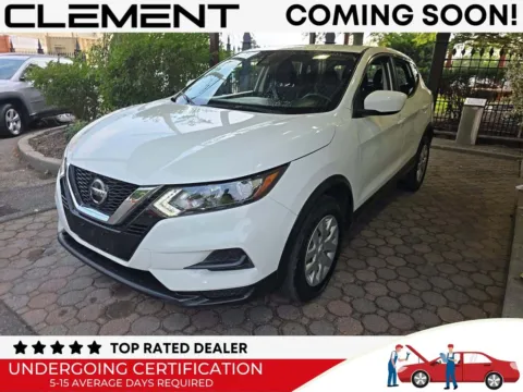 White 2020 Nissan Rogue Sport S for sale in St. Charles, MO