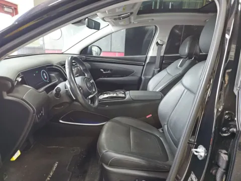 Another view of 2023 Hyundai Tucson Limited for sale in St. Charles, MO at Clement Supercenter