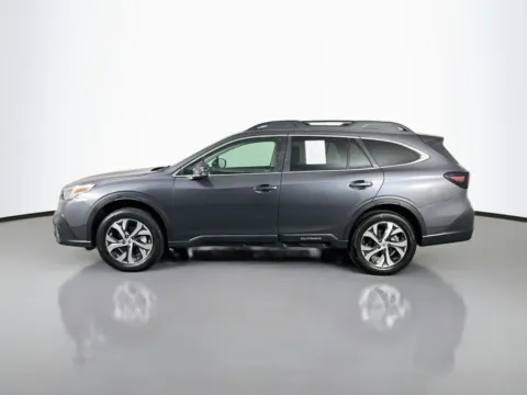 More photos of 2022 Subaru Outback Limited at Clement Supercenter, MO