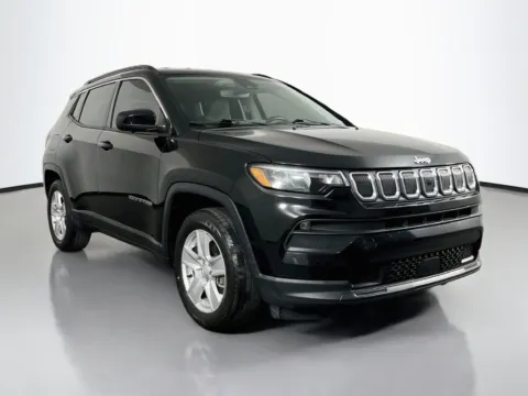 Another view of 2022 Jeep Compass Latitude for sale in St. Charles, MO at Clement Supercenter